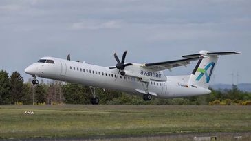 Dash 8-400 Avanti Air